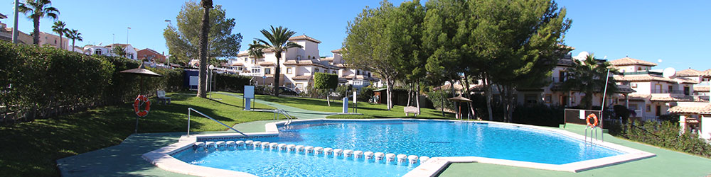 Pinada Golf 2 Swimming Pool